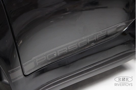 Детский электромобиль Porsche 911 GT3 (Y911YY) черный глянец Детский электромобиль Porsche 911 GT3 (Y911YY) черный глянец