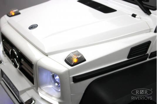Детский электромобиль Мercedes-AMG G63 (A006AA) белый