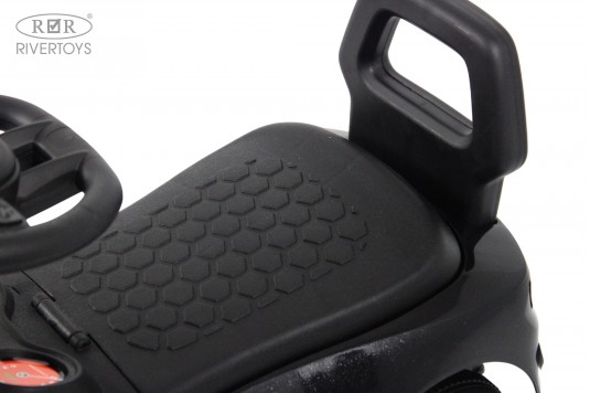 Детский толокар Z004ZZ-M черный Детский толокар Z004ZZ-M черный