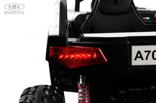 Детский электромобиль A707AA LUX NEW 4WD белый Spider Детский электромобиль A707AA LUX NEW 4WD белый Spider
