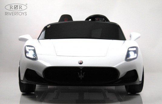Детский электромобиль Maserati MC20 (P111PP) белый