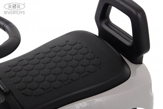 Детский толокар Z004ZZ-M серый