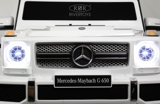 Детский электромобиль Mercedes-Maybach G650 Landaulet (M999MM) белый
