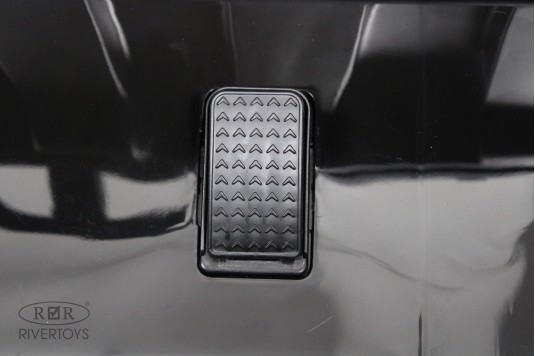 Детский электромобиль A707AA LUX NEW 4WD черный карбон