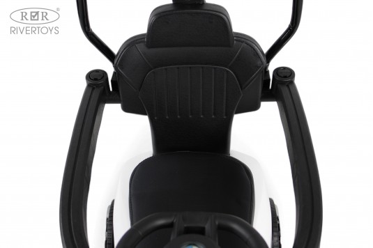 Детский толокар Z005ZZ-BP белый Детский толокар Z005ZZ-BP белый