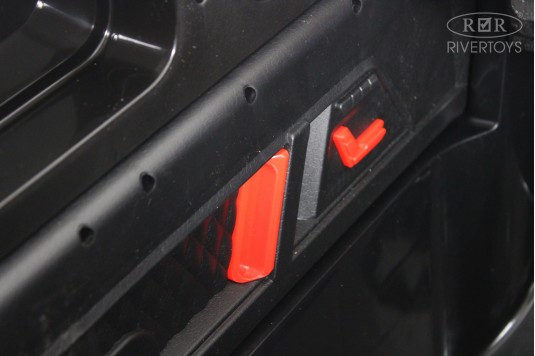 Детский электромобиль Z888ZZ черный