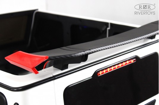 Детский электромобиль Z888ZZ белый