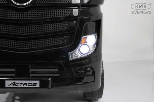 Детский электромобиль Mercedes-Benz Actros 4WD (HL358) черный
