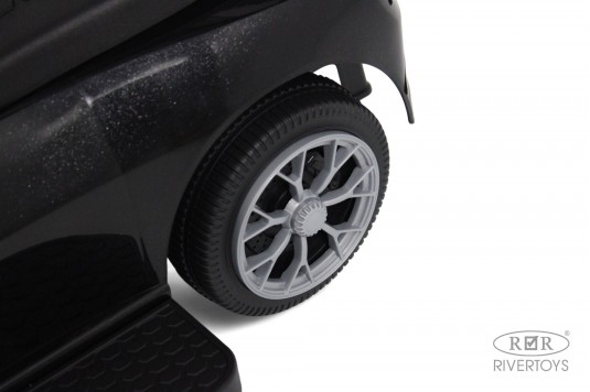 Детский толокар Z005ZZ-A черный Детский толокар Z005ZZ-A черный