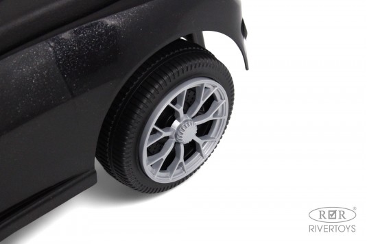 Детский толокар Z004ZZ-M черный Детский толокар Z004ZZ-M черный