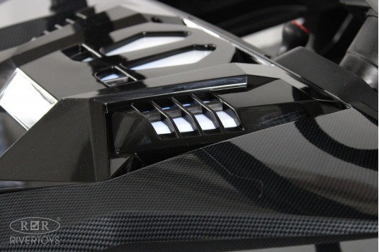 Детский электромобиль A707AA LUX NEW 4WD черный карбон