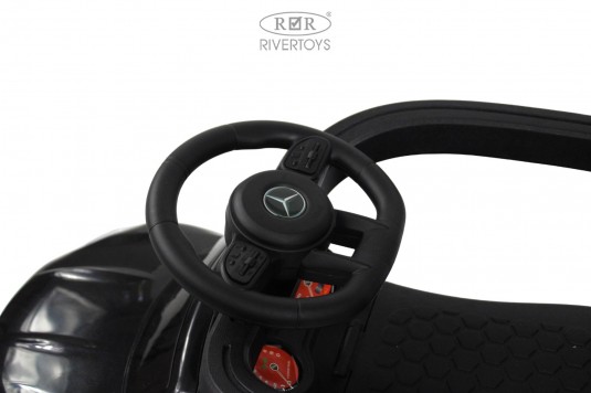 Детский толокар Z005ZZ-M черный