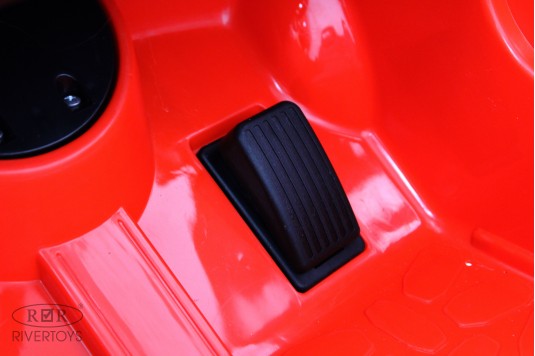 Детский электромобиль Audi RS Q8 (HL518) красный